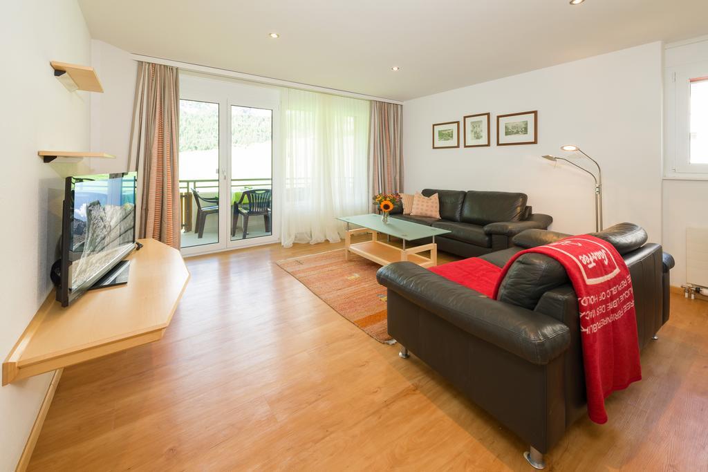 Dolce Vita Saas-Fee Habitación foto